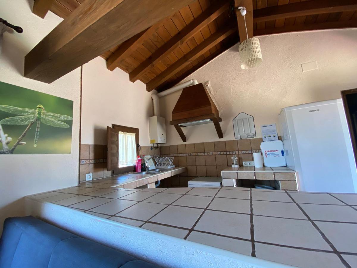 Eco-Lodge En La Reserva Privada Campanarios De Azaba - Proyecto De Conservacion Espeja Zewnętrze zdjęcie