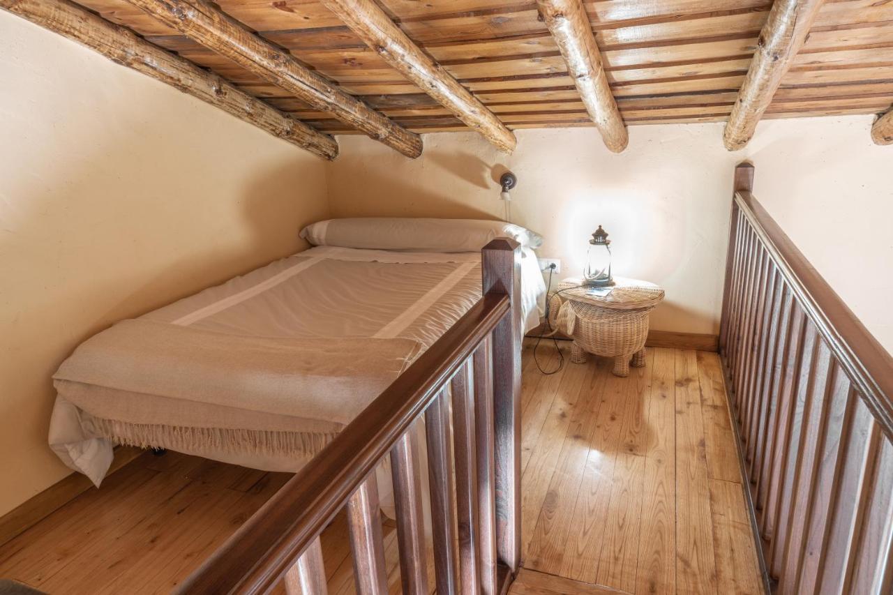 Eco-Lodge En La Reserva Privada Campanarios De Azaba - Proyecto De Conservacion Espeja Zewnętrze zdjęcie