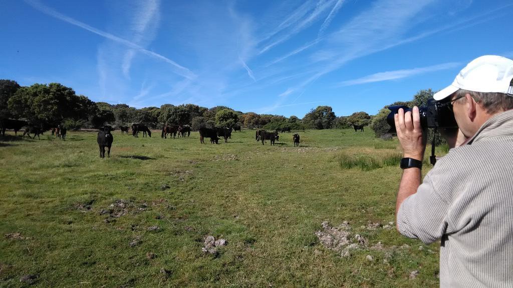 Eco-Lodge En La Reserva Privada Campanarios De Azaba - Proyecto De Conservacion Espeja Zewnętrze zdjęcie